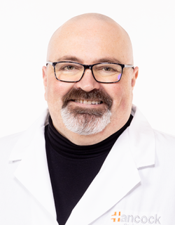 headshot of Roger Roberts, MD