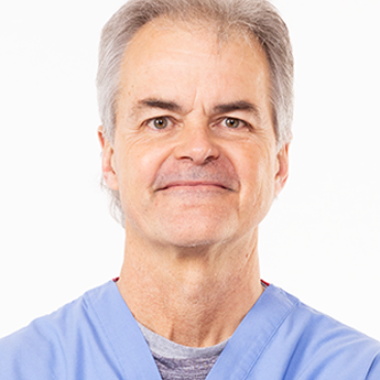headshot of Thomas Jones, MD