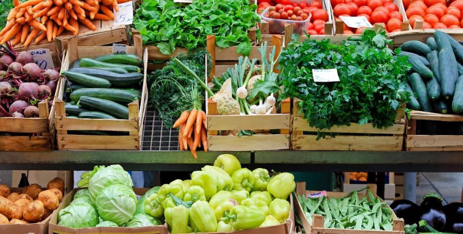 Fresh and organic vegetables at farmers market